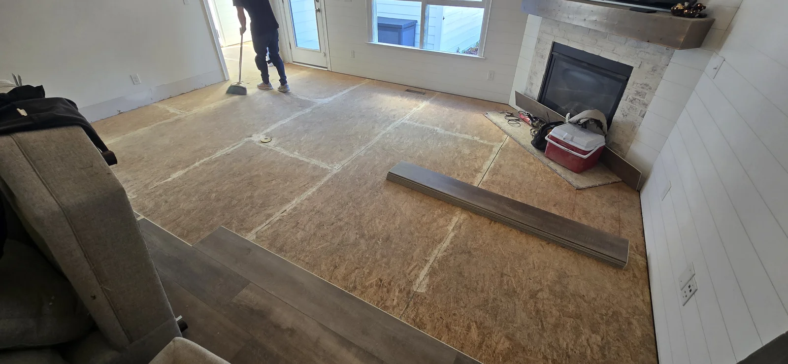 Luxury Vinyl Plank (Rigid Core SPC) Living & Dining Fitout